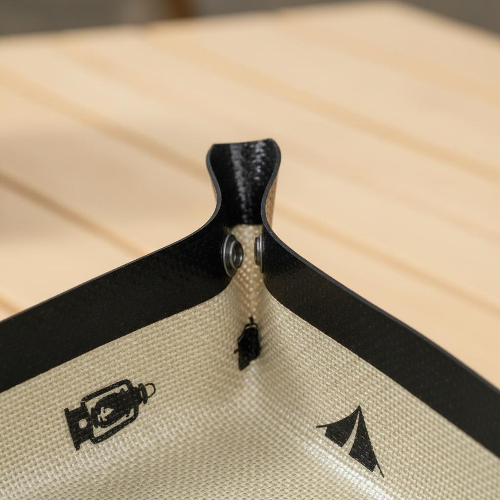 Food Prep Mat - 耐熱クックトップマット 滑り止めノンスティック食品準備マット 折りたたみ式食品トレイ 防水アウトドアギア 屋外食事用